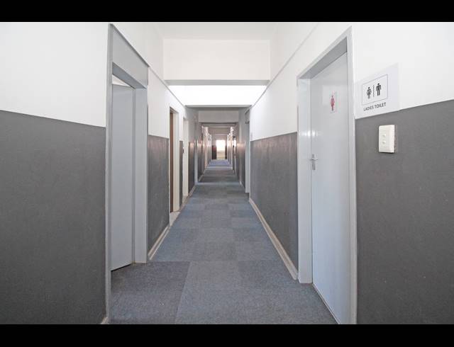 1,842M² BUSINESS FOR SALE IN BRIXTON